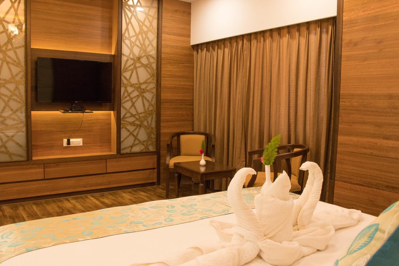 Regenta Central Indore Extérieur photo